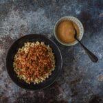 Ghackets mit Hörnli vegan und veganem Apfelmuss