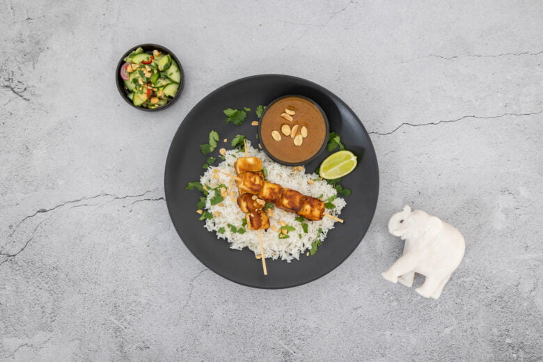 Tofu Satay von oben mit Elefant