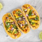 Vegane Tacos al Pastor mit Ananas