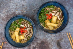 Miso Kokos Ramen mit Tofu