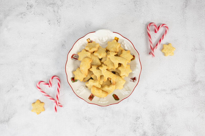 Vegane Mailänderli mit Zuckerstangen
