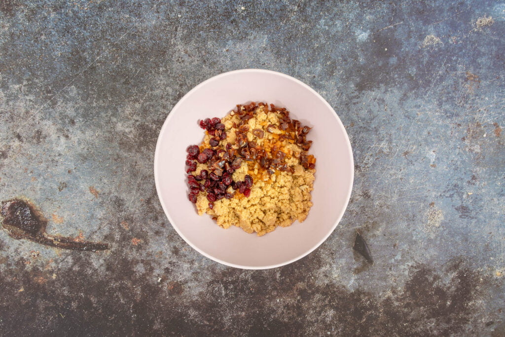 vegane Cantucci mit Nüssen und Früchten