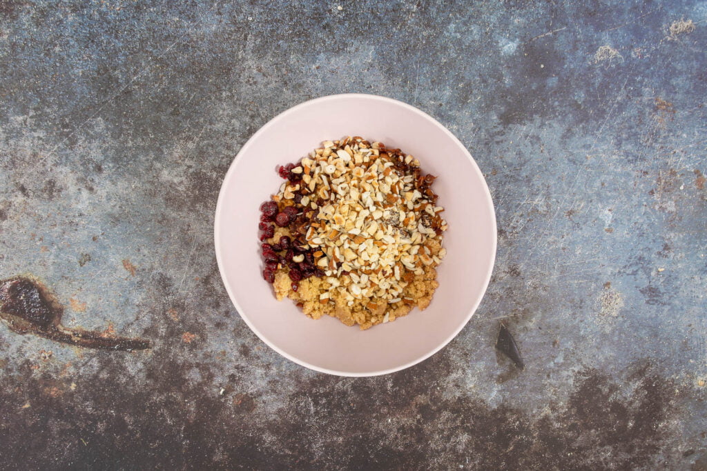 vegane Cantucci mit Nüssen und Früchten