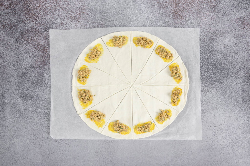 Vegane Schinkengipfeli mit Räuchertofu