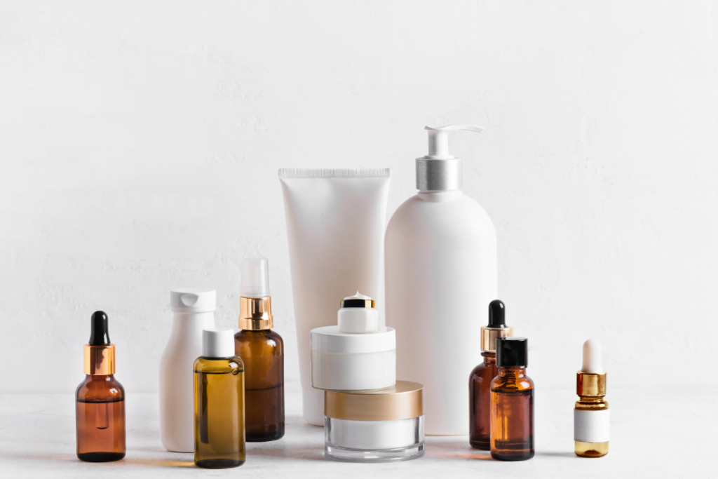 Vegane-Pflefe in Flaschen und Gläschen von vorne