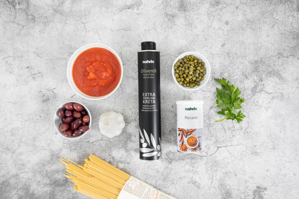 Vegane Spaghetti Puttanesca ohne Sardellen