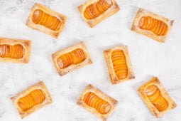 Vegane Aprikosen Jalosien - Blätterteig mit Aprikosen