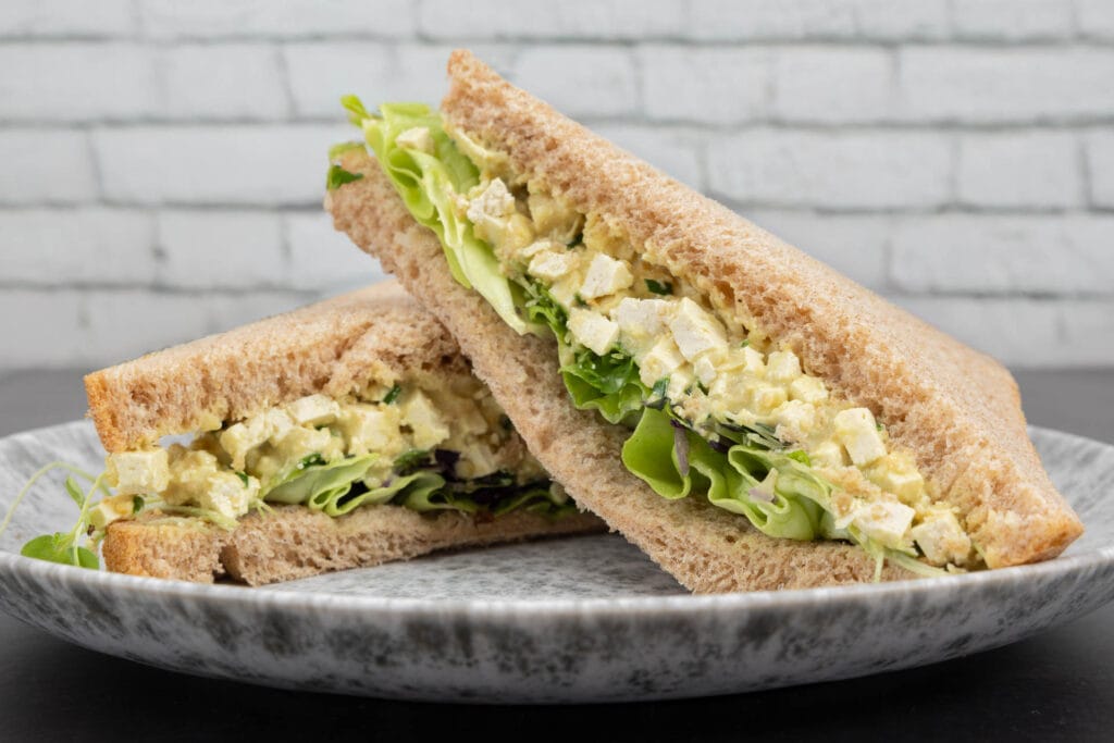 Veganer Eiersalat - Eiersandwich ohne Ei und ohne Mayo