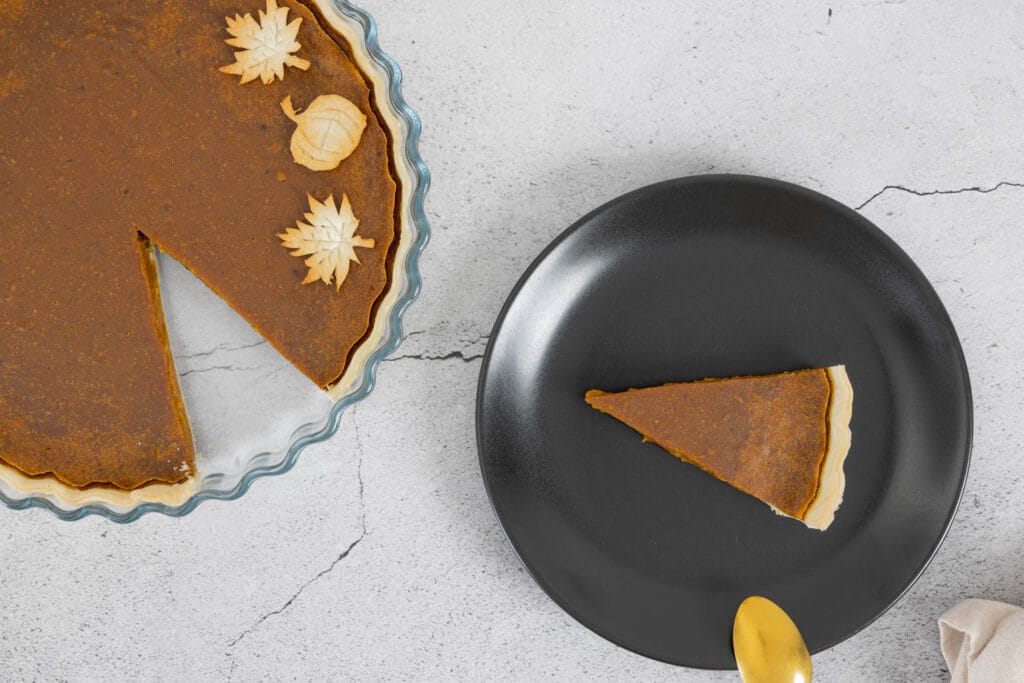 Veganer Pumpkin Pie - Thanksgiving Kuchen mit Kürbis