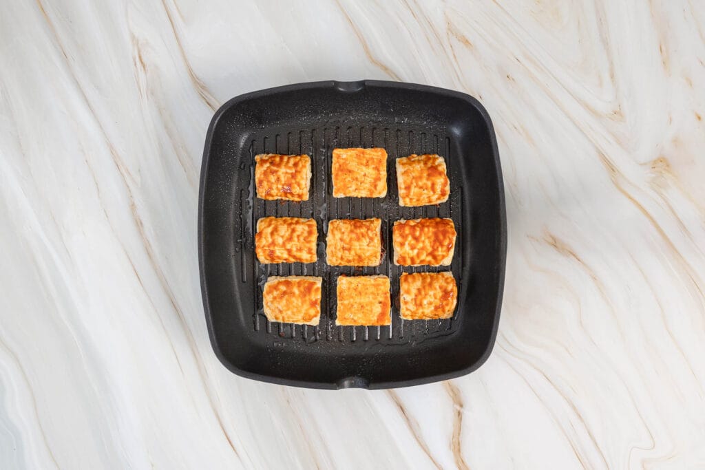 Veganer BBQ Tempeh mit Whisky Sause